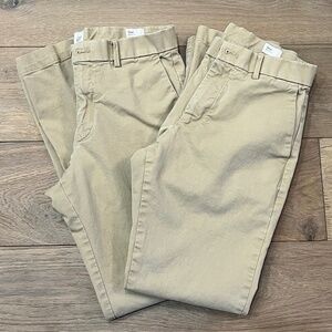 (2) Gap Khaki Pants Size 30 x 32